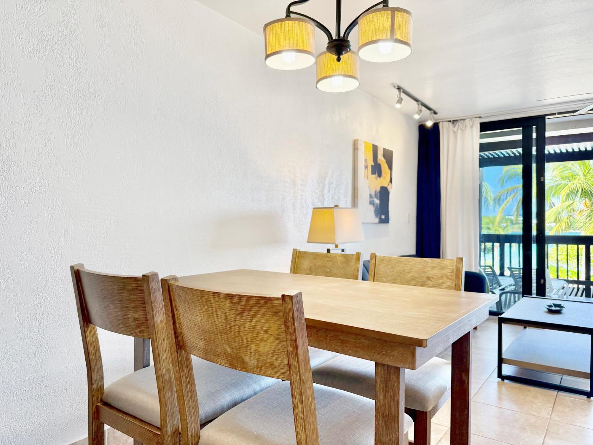 Sapphire Beach Beachfront Condo Free Wi - Fi! - Save! East End  外观 照片